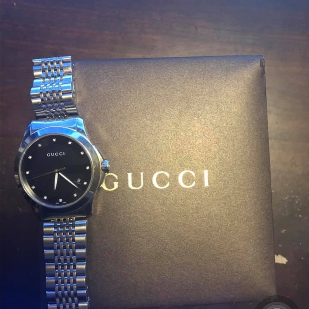 Gucci g timeless diamond watch